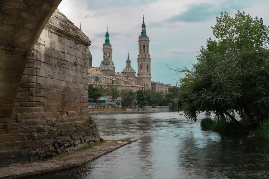 Apartamento Unico En Plaza Del Pilar Saragoça Exterior foto